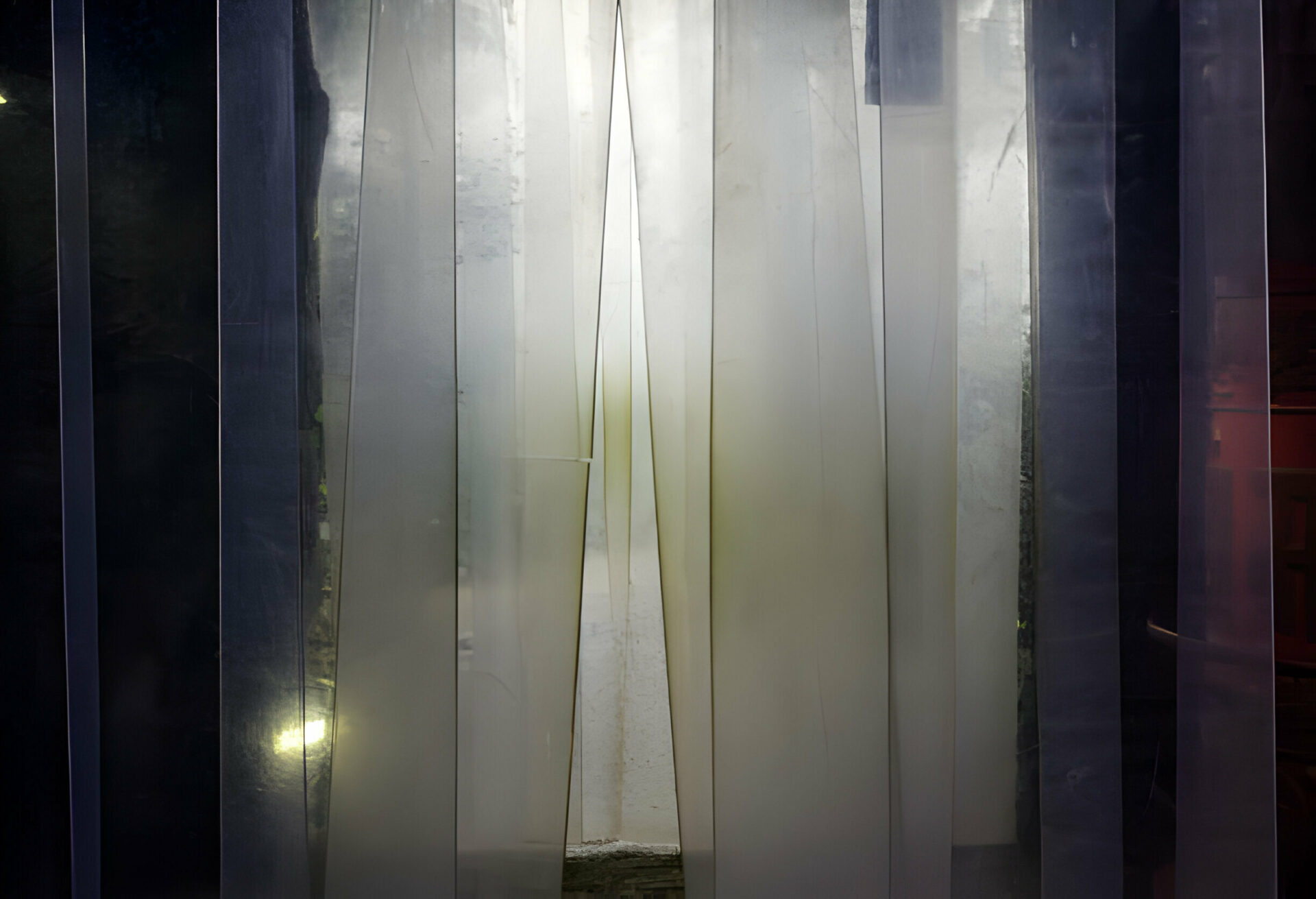 Шторы ПВХ: сферы применения и характеристики