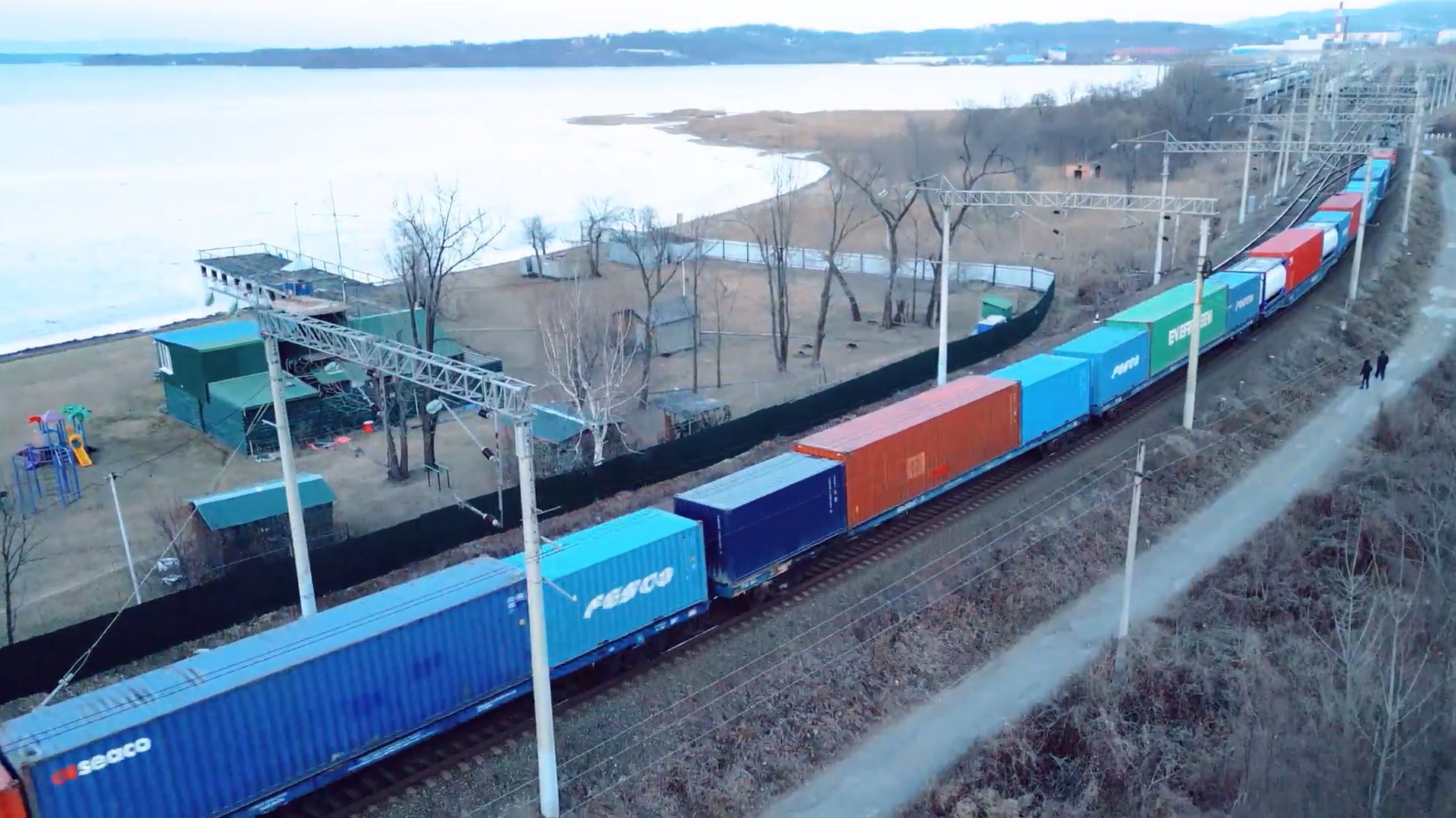 Атмосфера - доставка тентовых и рекламных материалов по РФ Атмосфера - доставка тентовых и рекламных материалов по РФ